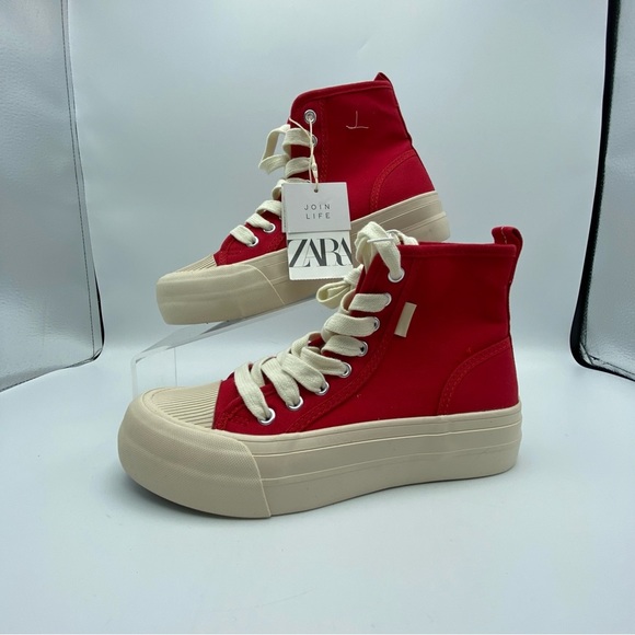 NWT. Zara Kids Red High-Top Sneakers. Size 2,5. - Picture 6 of 13